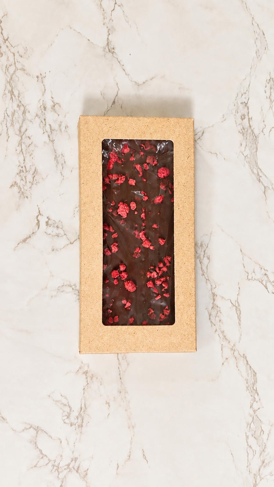 Sweet Raspberry Cream Bar (Handgemachte Dattel-Schokolade gefüllt mit Himbeercreme)